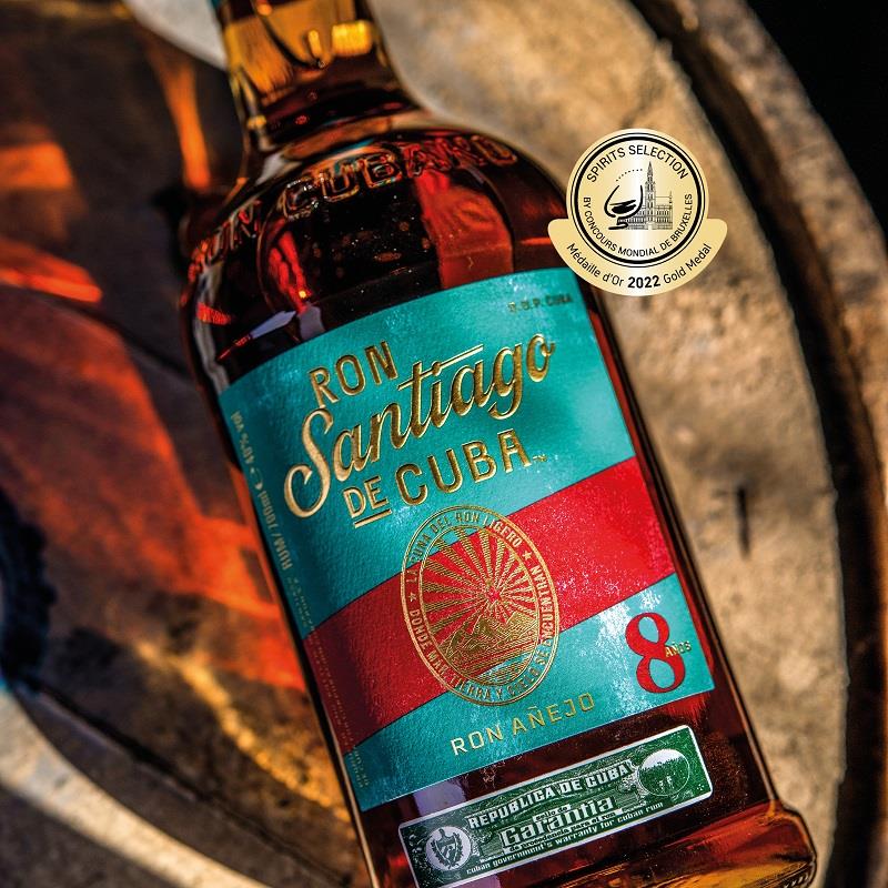 RON SANTIAGO DE CUBA Añejo 8 Años - Brauner Rum, 700ml, 40% vol.