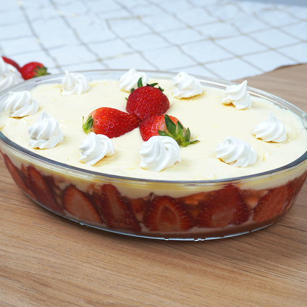 Pave_de_leite_ninho_com_morango